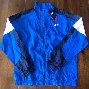 Retro Reebok Men's Blue and White Windbreaker
